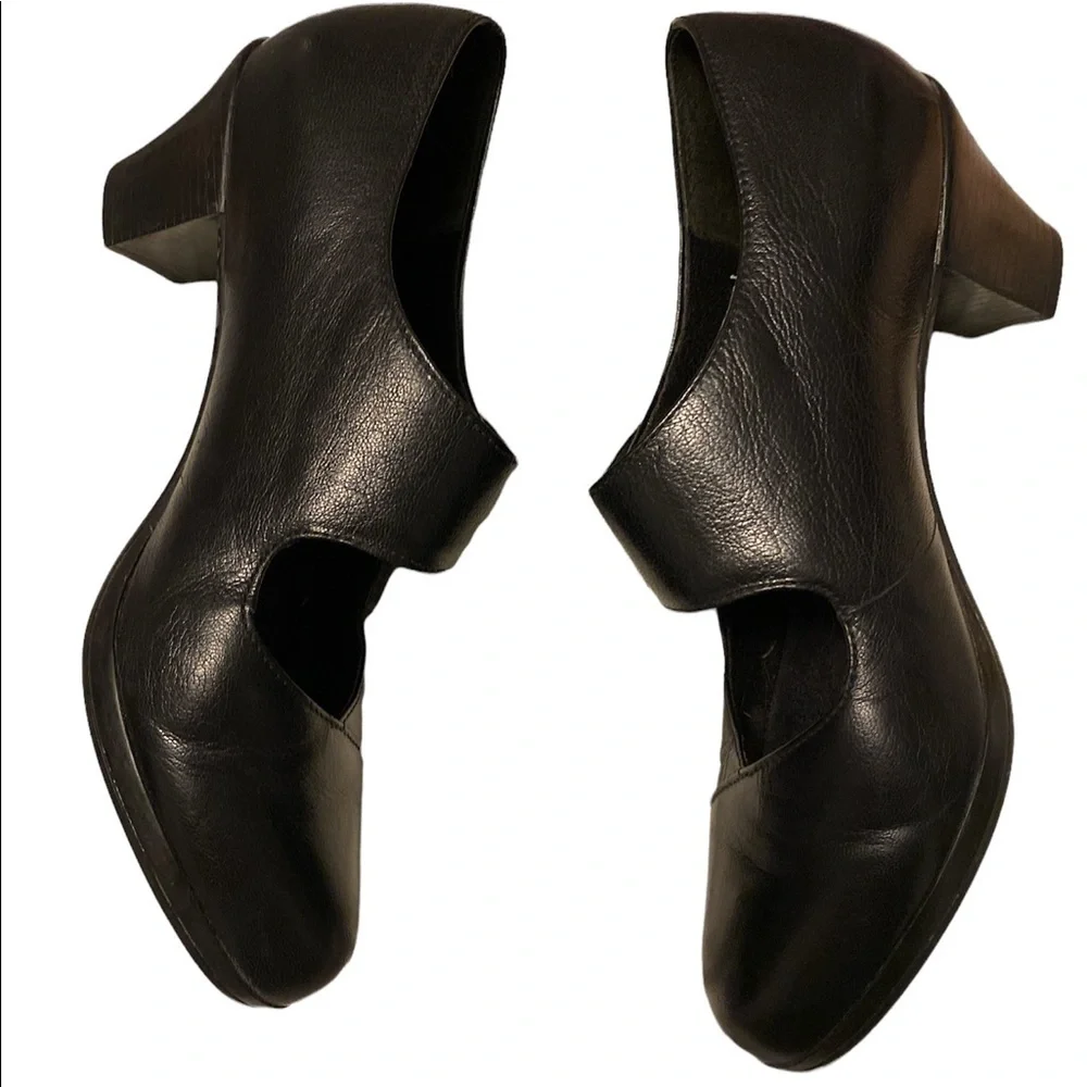 Munro fine American leather Mary Jane Sz 7